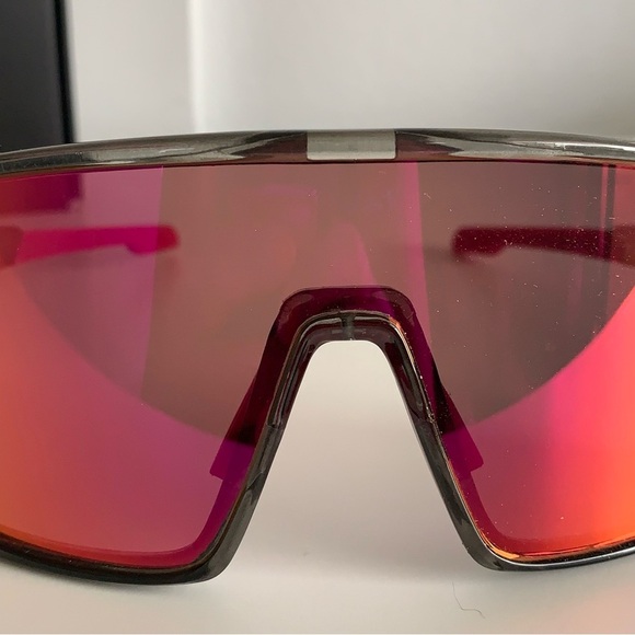 Diamond Eyewear Pink Gray Sporty Sunglasses Baseball Outdoor Fishing In Box Case - Picture 7 of 10